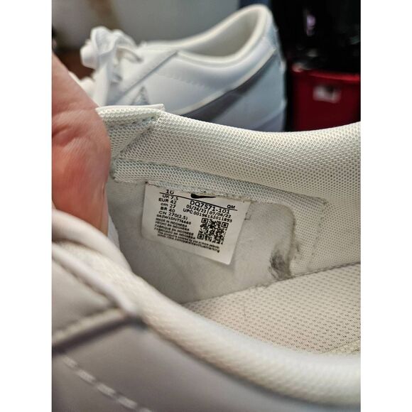 NIKE Triple White Platform DQ7571-101 sneaker Athletic Shoe Womens Size 10 - Picture 8 of 9